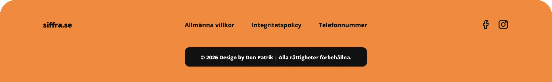 Sidfoten med länkar, sociala ikoner och copyright